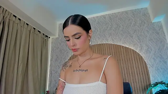 Snapshot of Victoria_Blake_ chatting on 07.29.26 Victoria Blake online show from 07.29.26