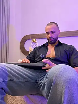 Mateo Ospina  online show from 07.18.26
