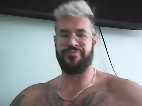 Snapshot of mrbighairychest chatting on 06.24.26 mrbighairychest online show from 06.24.26
