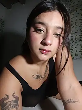 Snapshot of Mia_everlyn chatting on 06.23.26 Mia everlyn online show from 06.23.26