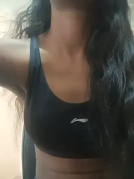 Snapshot of kavita_45 chatting on 06.18.26 kavita 45 online show from 06.18.26