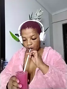 SweetestBootyXxX online show from 07.17.26