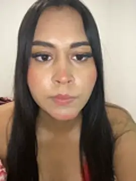 Snapshot of Luisamorena chatting on 07.21.26 Luisamorena online show from 07.21.26