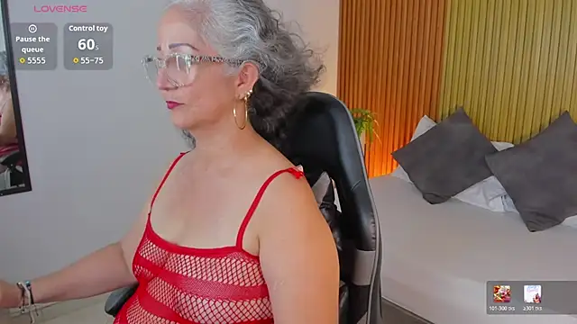 catalina villan online show from 06.24.26