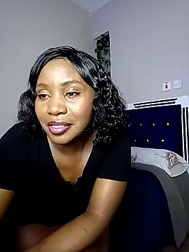 Snapshot of mislasha chatting on 06.25.26 mislasha online show from 06.25.26