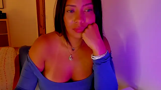 NicolePasqualott online show from 09.13.25