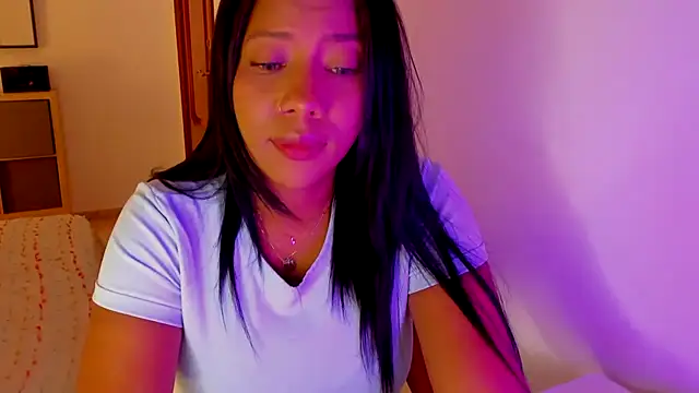 NicolePasqualott online show from 09.16.25