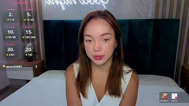 Snapshot of Christy_Beauty chatting on 07.21.26 Christy Beauty online show from 07.21.26