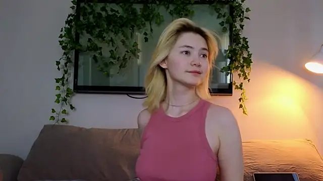Emily Miu online show from 07.04.26
