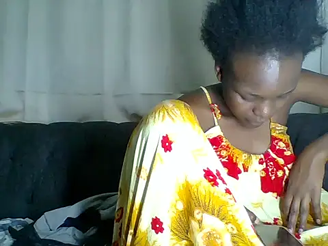 Snapshot of Sexylov25 chatting on 07.13.26 Sexylov25 online show from 07.13.26