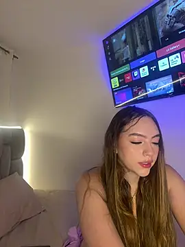 Snapshot of Bellarose_x1 chatting on 07.18.26 Bellarose x1 online show from 07.18.26