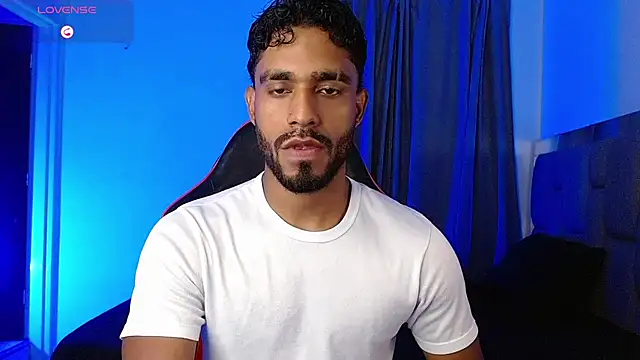 Snapshot of Damiano_walker chatting on 06.25.26 Damiano walker online show from 06.25.26