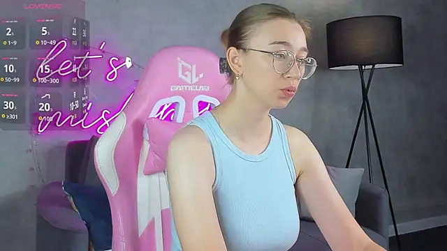 Lucy Green online show from 07.05.26