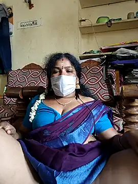 Snapshot of tamil-kamakanni chatting on 07.17.26 tamil-kamakanni online show from 07.17.26