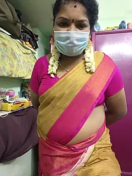 Snapshot of tamil-kamakanni chatting on 07.19.26 tamil-kamakanni online show from 07.19.26