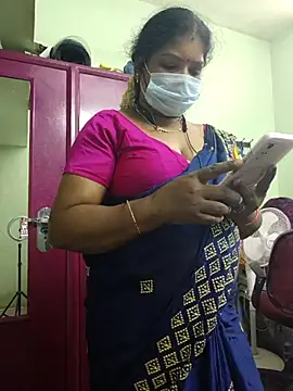 Snapshot of tamil-kamakanni chatting on 07.28.26 tamil-kamakanni online show from 07.28.26