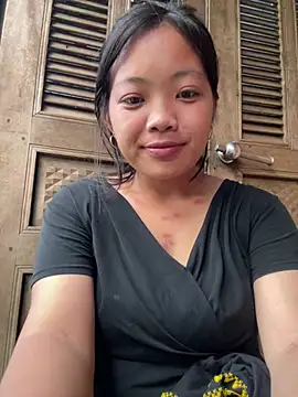 Snapshot of -Mymy_ chatting on 07.27.26 -Mymy online show from 07.27.26