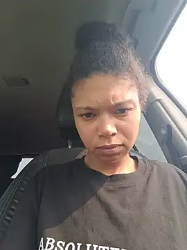 Snapshot of GrippingPussy chatting on 07.16.26 GrippingPussy online show from 07.16.26