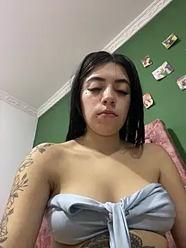 Snapshot of Velvetlune chatting on 07.05.26 Velvetlune online show from 07.05.26