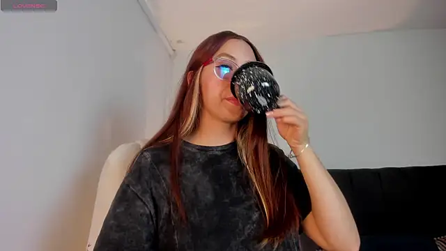 SweetCatii online show from 06.24.26