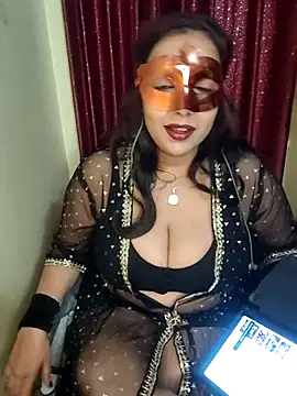 Snapshot of Cupid_Mayra chatting on 06.28.26 Cupid Mayra online show from 06.28.26
