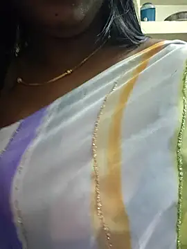 Snapshot of prethutamil chatting on 07.16.26 prethutamil online show from 07.16.26