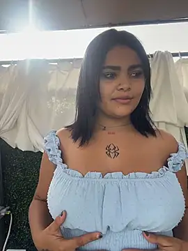 HoneyBunXXX online show from 06.25.26