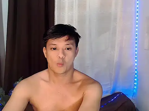Snapshot of kingdomcum96 chatting on 06.19.26 kingdomcum96 online show from 06.19.26