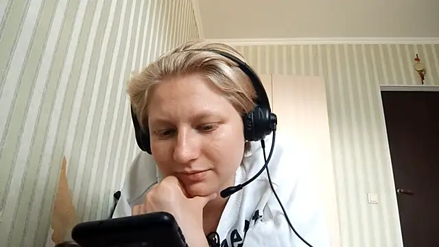 JennyShortcut online show from 06.18.26