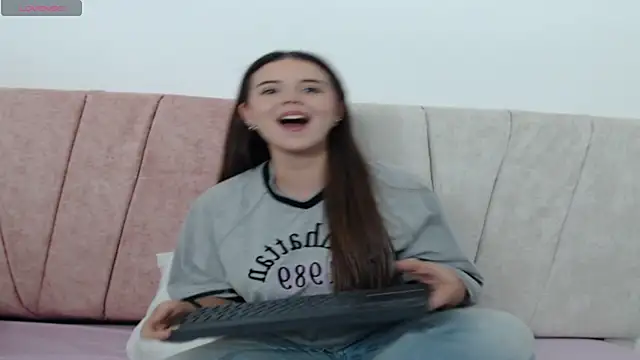 Isabellebotero online show from 08.03.26