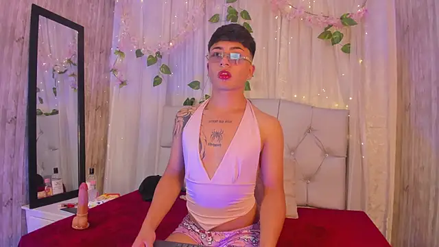 your kitty boy online show from 07.20.26