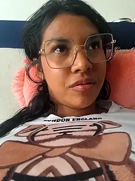 Snapshot of sophiagomezx chatting on 07.31.26 sophiagomezx online show from 07.31.26