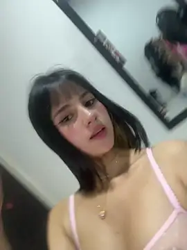 ZoeHall  online show from 07.12.26