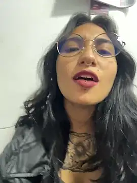 Velvet Mysstic online show from 08.01.26