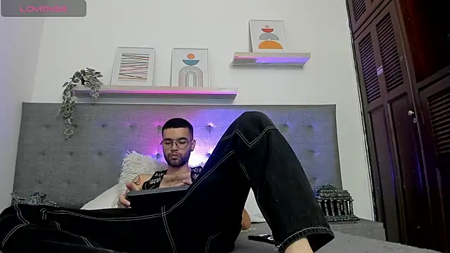 elliot flame online show from 06.25.26