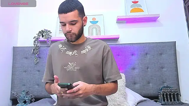 elliot flame online show from 06.30.26