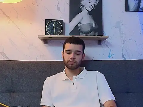 elliot flame online show from 07.17.26