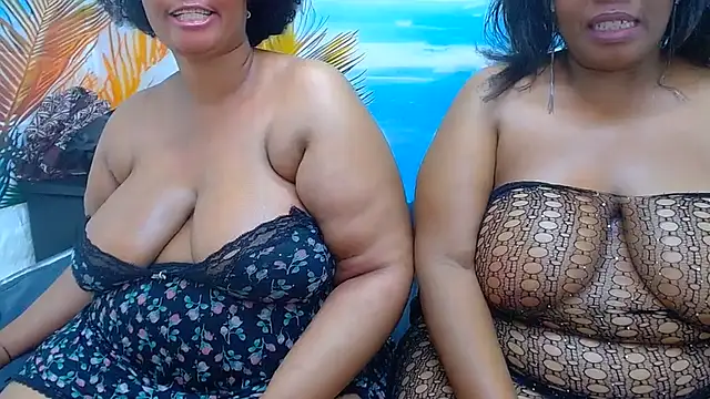 CURVYELEGANCExxx online show from 07.18.26