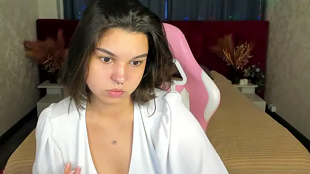 Jasmine Burke online show from 07.06.26