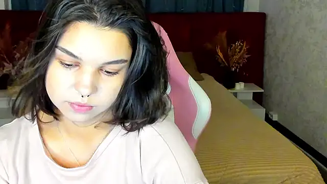 Jasmine Burke online show from 07.18.26