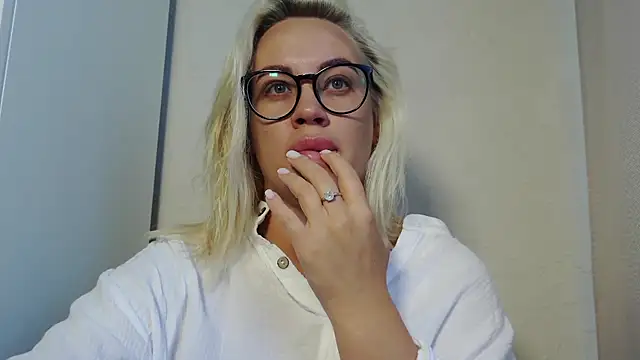 Snapshot of MariaTravel chatting on 07.01.26 MariaTravel online show from 07.01.26