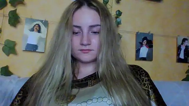 Snapshot of MilaPrecious chatting on 07.04.26 MilaPrecious online show from 07.04.26