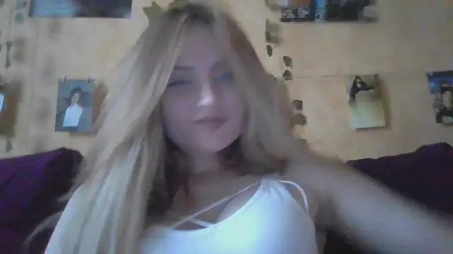 Snapshot of MilaPrecious chatting on 07.06.26 MilaPrecious online show from 07.06.26