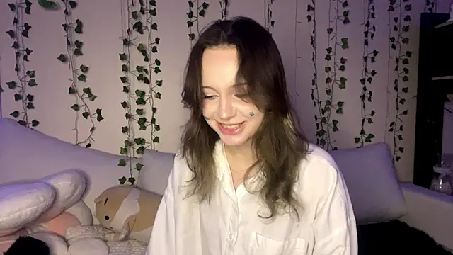 Snapshot of yanashowsy chatting on 07.20.26 yanashowsy online show from 07.20.26