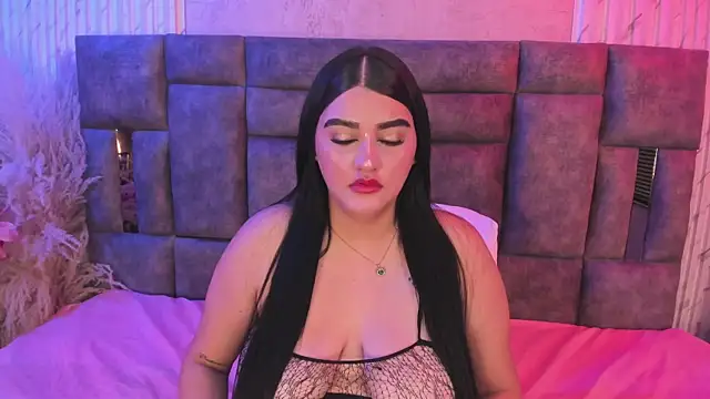 Snapshot of isa_gonzalez chatting on 07.19.26 isa gonzalez online show from 07.19.26