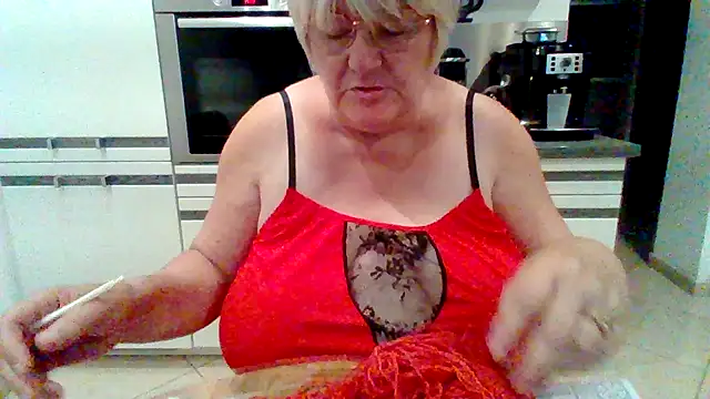 Snapshot of coquinesensuel chatting on 07.12.26 coquinesensuel online show from 07.12.26