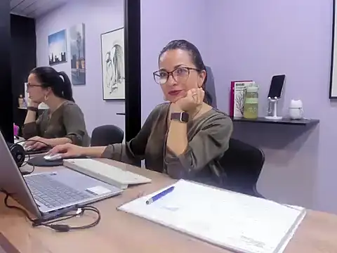 Greta Borbon  online show from 06.23.26