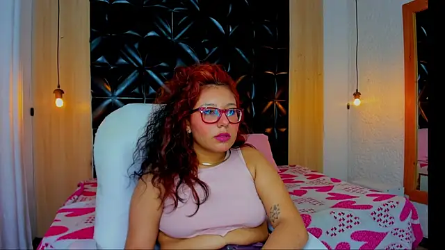 Snapshot of Stacy__Malibu chatting on 06.18.26 Stacy Malibu online show from 06.18.26