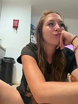 Snapshot of Coleyy_xx chatting on 07.29.26 Coleyy xx online show from 07.29.26