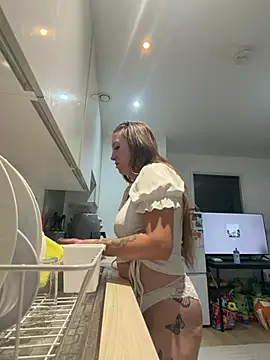 Snapshot of Coleyy_xx chatting on 07.31.26 Coleyy xx online show from 07.31.26